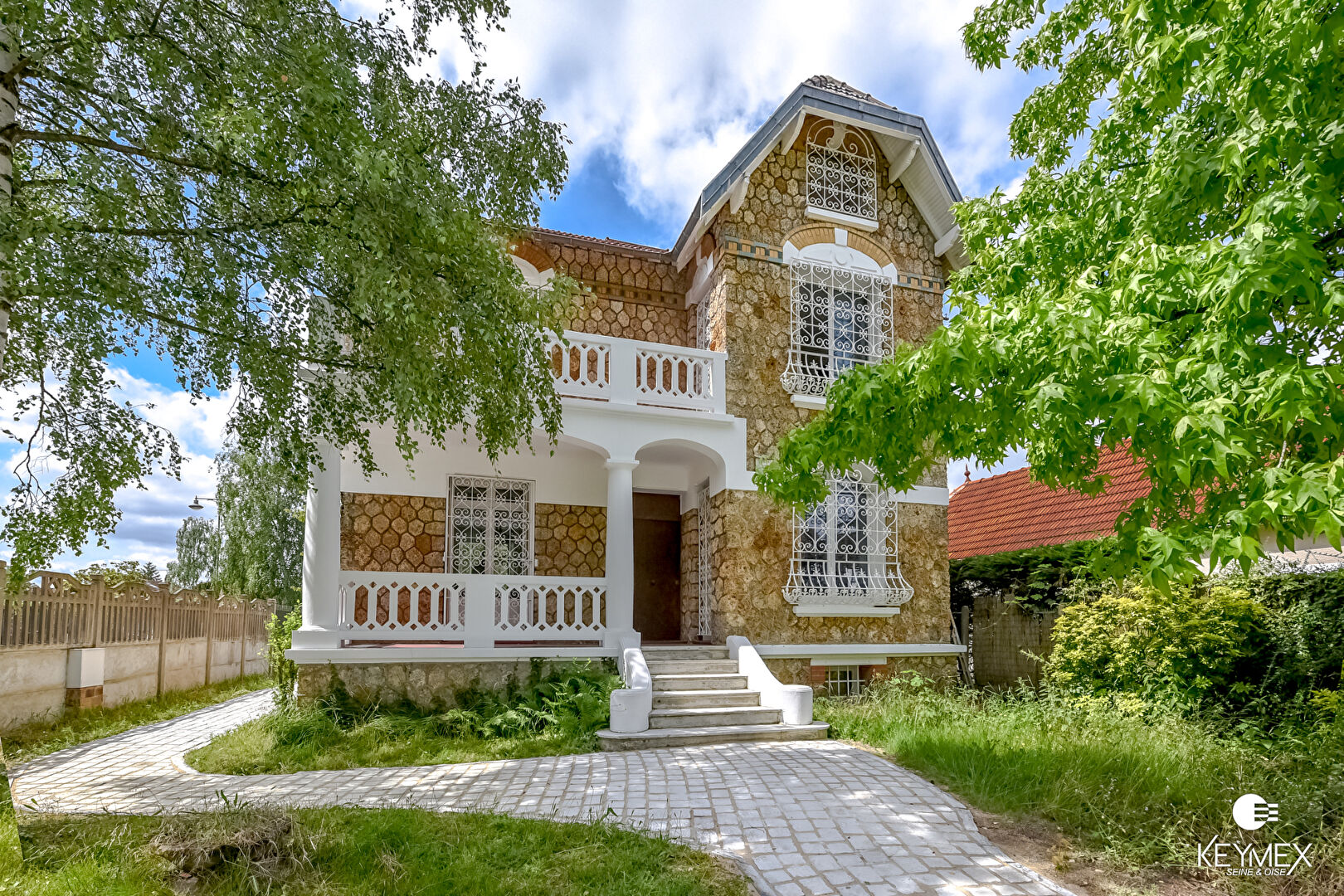 Maison Bourgeoise Saint-prix 8 pièce(s) 146 m2