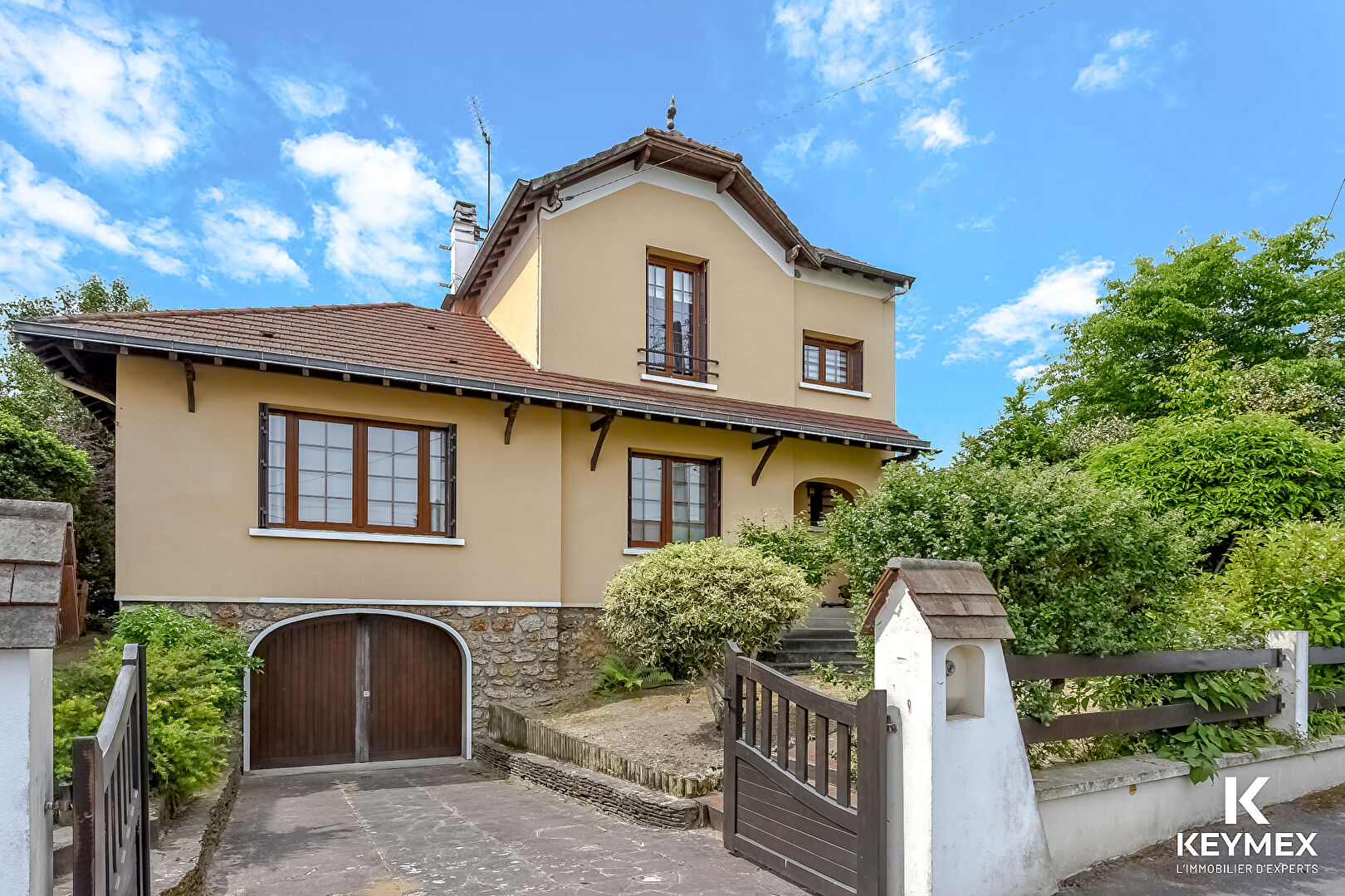 Maison type 7 pièces à Sannois