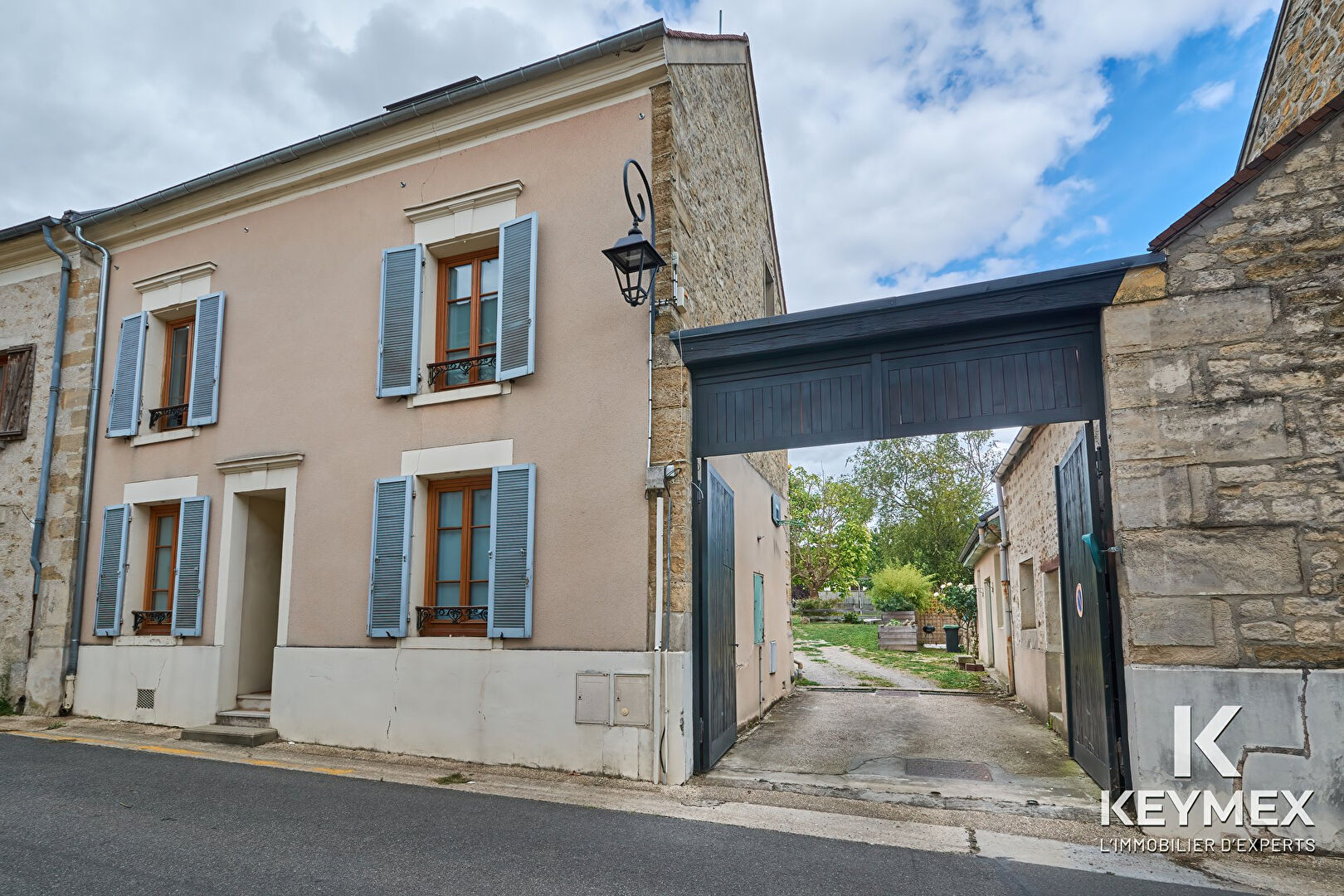 Maison Ennery 6 pièces 177 m2  dépendance 44 M² et 1163 M² de terrain
