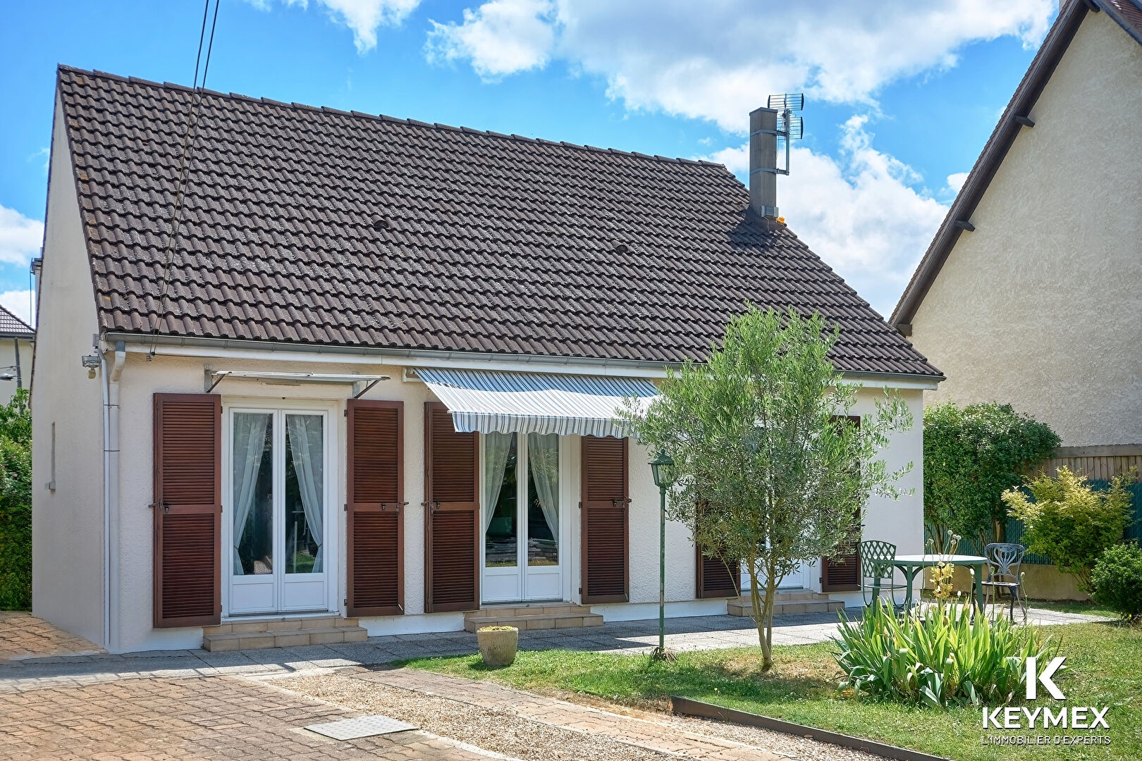Herblay maison de 4 pièces + comble aménageable + garage & Atelier 35m2 , sur 996m2 de terrain